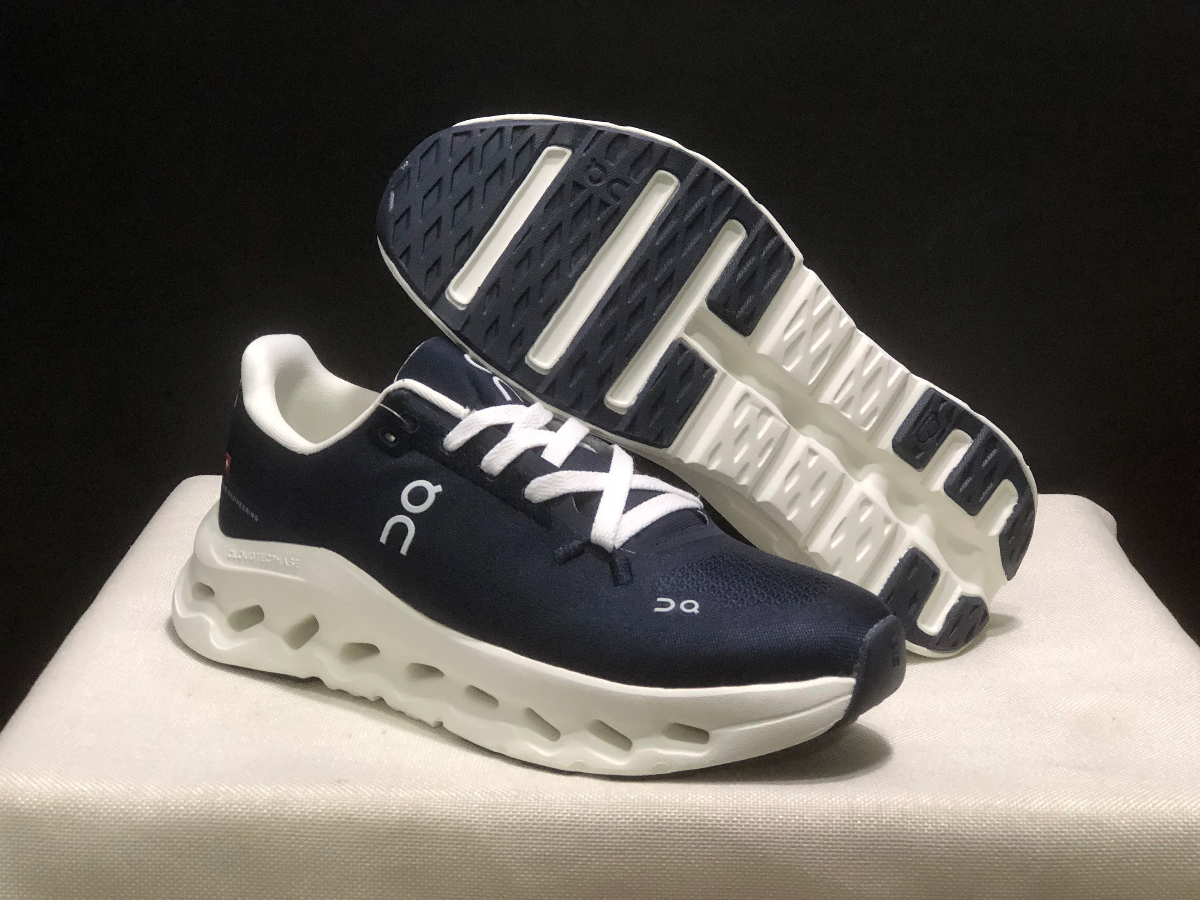 Running Cloudtilt Lightweight Wear-Resistant Comfortable Versatile Outsole Unisex on Cloud Men's Walking Style Shoes