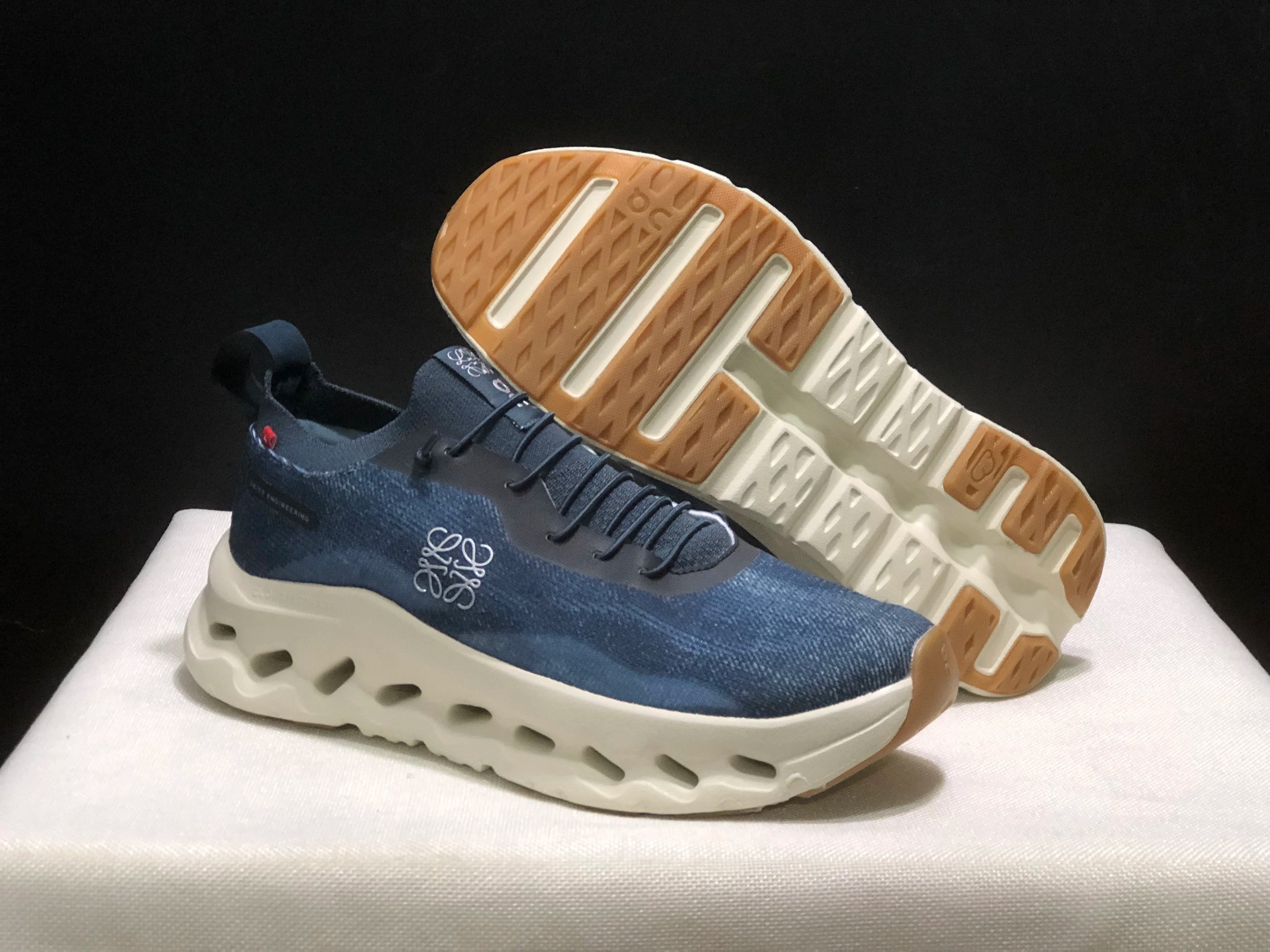 Running Cloudtilt Lightweight Wear-Resistant Comfortable Versatile Outsole Unisex on Cloud Men's Walking Style Shoes