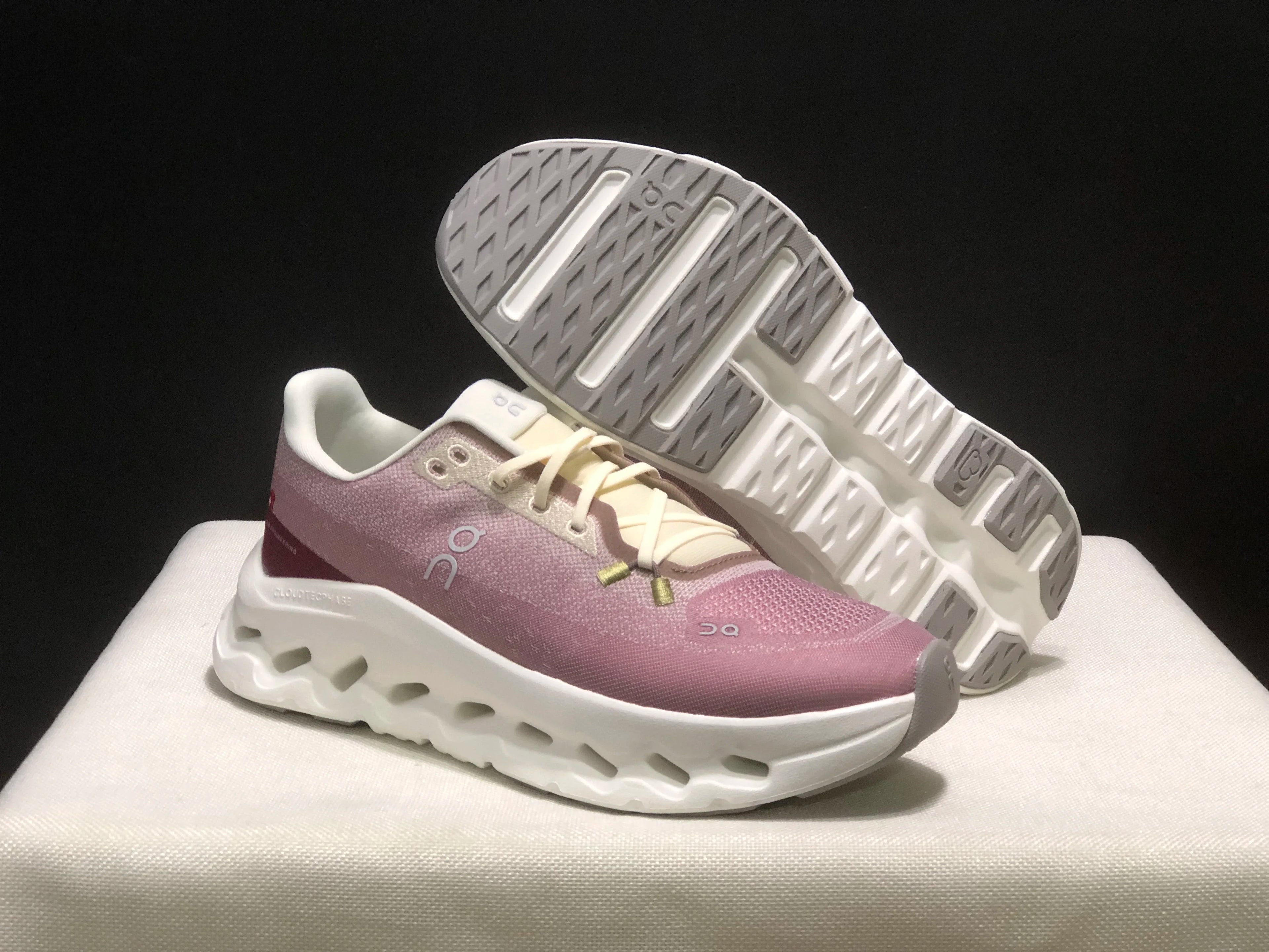 Running Cloudtilt Lightweight Wear-Resistant Comfortable Versatile Outsole Unisex on Cloud Men's Walking Style Shoes