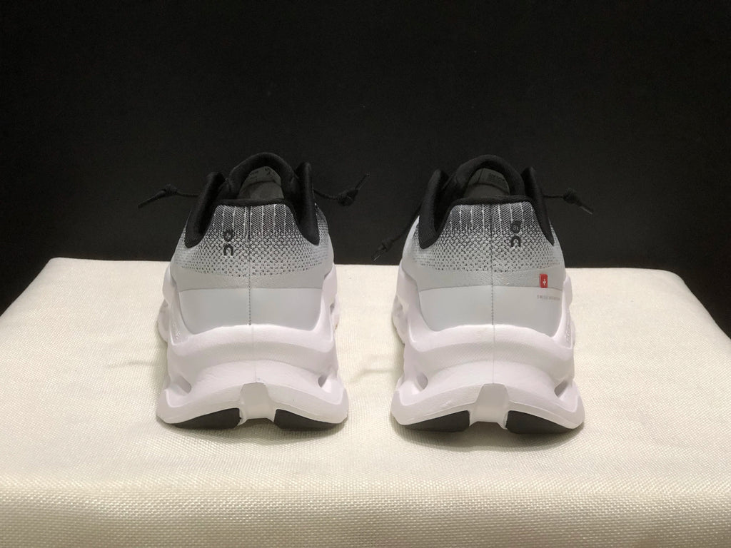Running Cloudtilt Lightweight Wear-Resistant Comfortable Versatile Outsole Unisex on Cloud Men's Walking Style Shoes