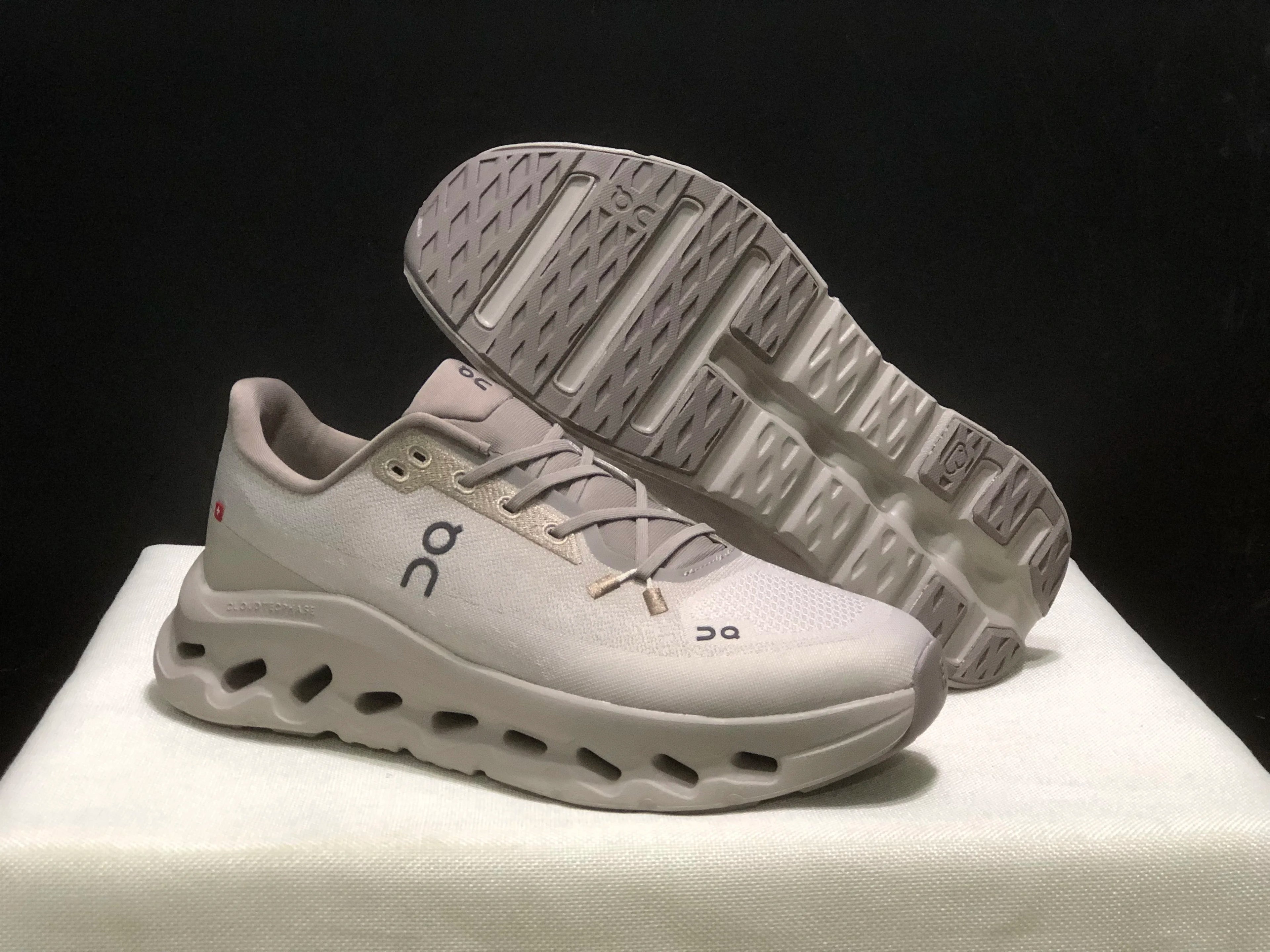 Running Cloudtilt Lightweight Wear-Resistant Comfortable Versatile Outsole Unisex on Cloud Men's Walking Style Shoes