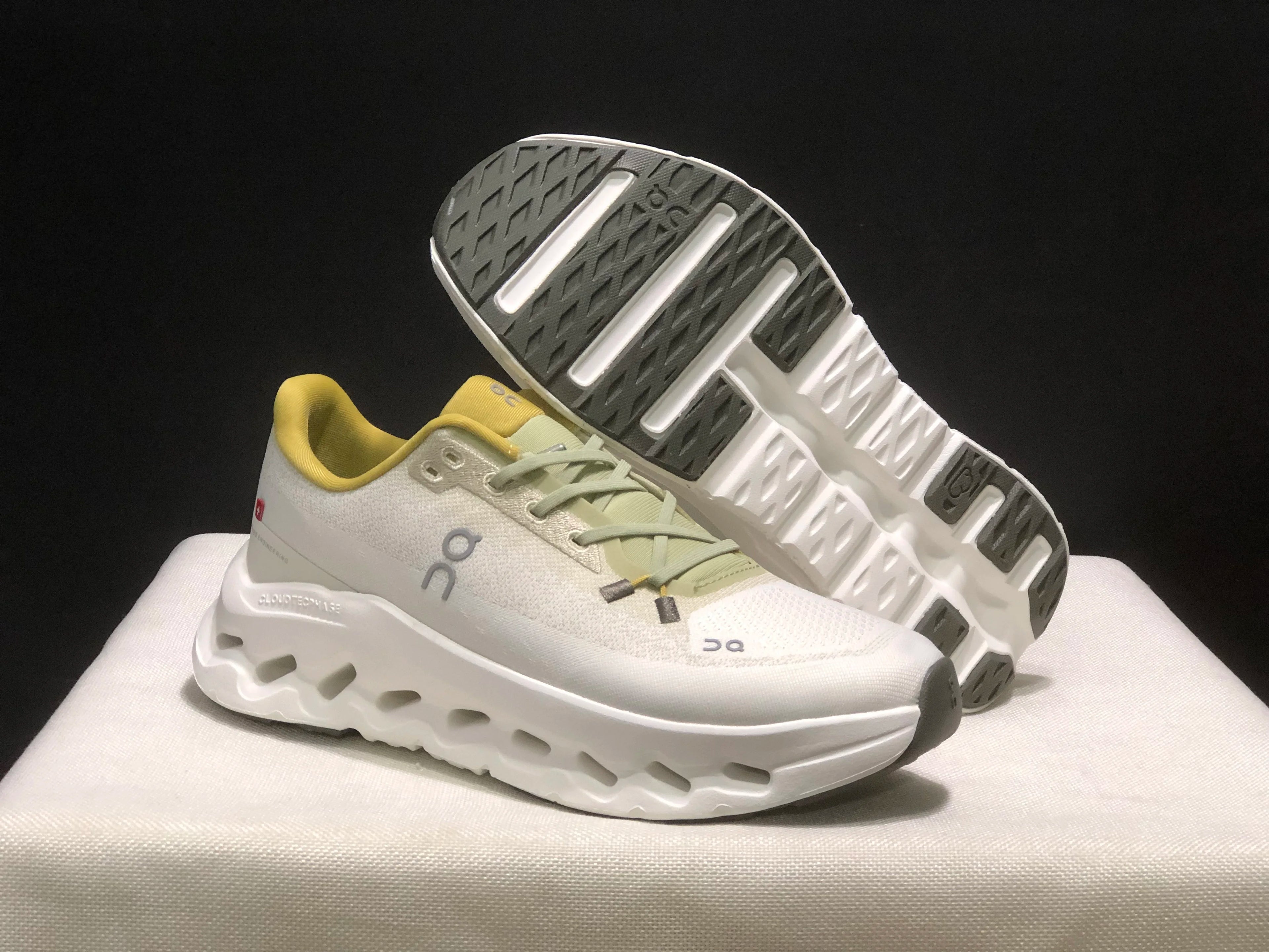 Running Cloudtilt Lightweight Wear-Resistant Comfortable Versatile Outsole Unisex on Cloud Men's Walking Style Shoes